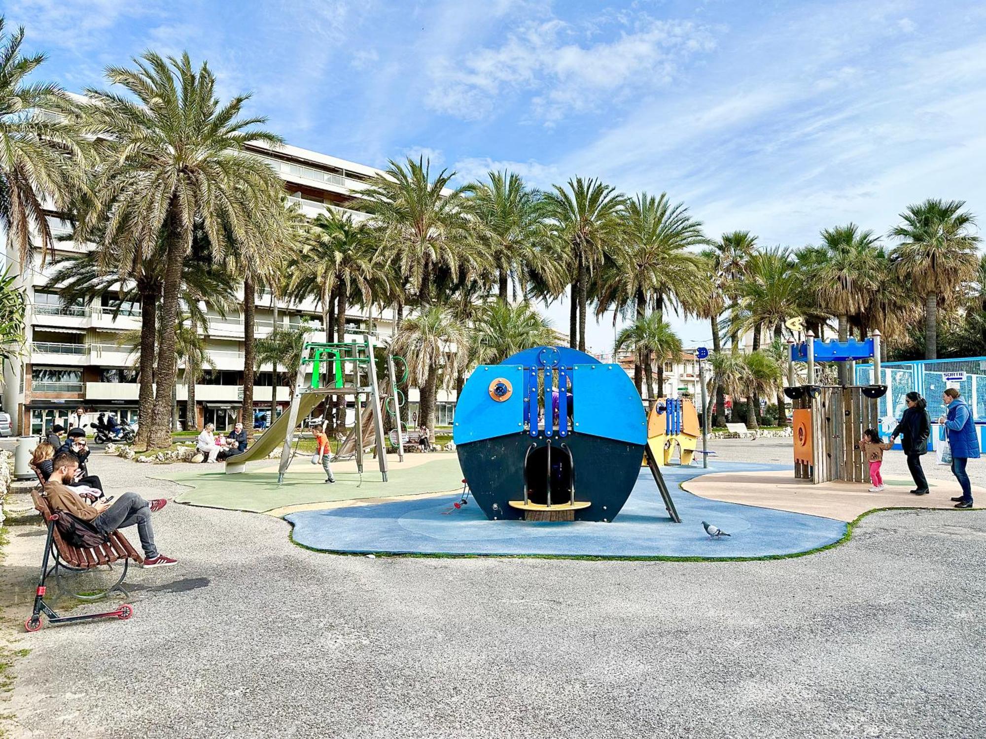 Modern Center Near Palais Festival *